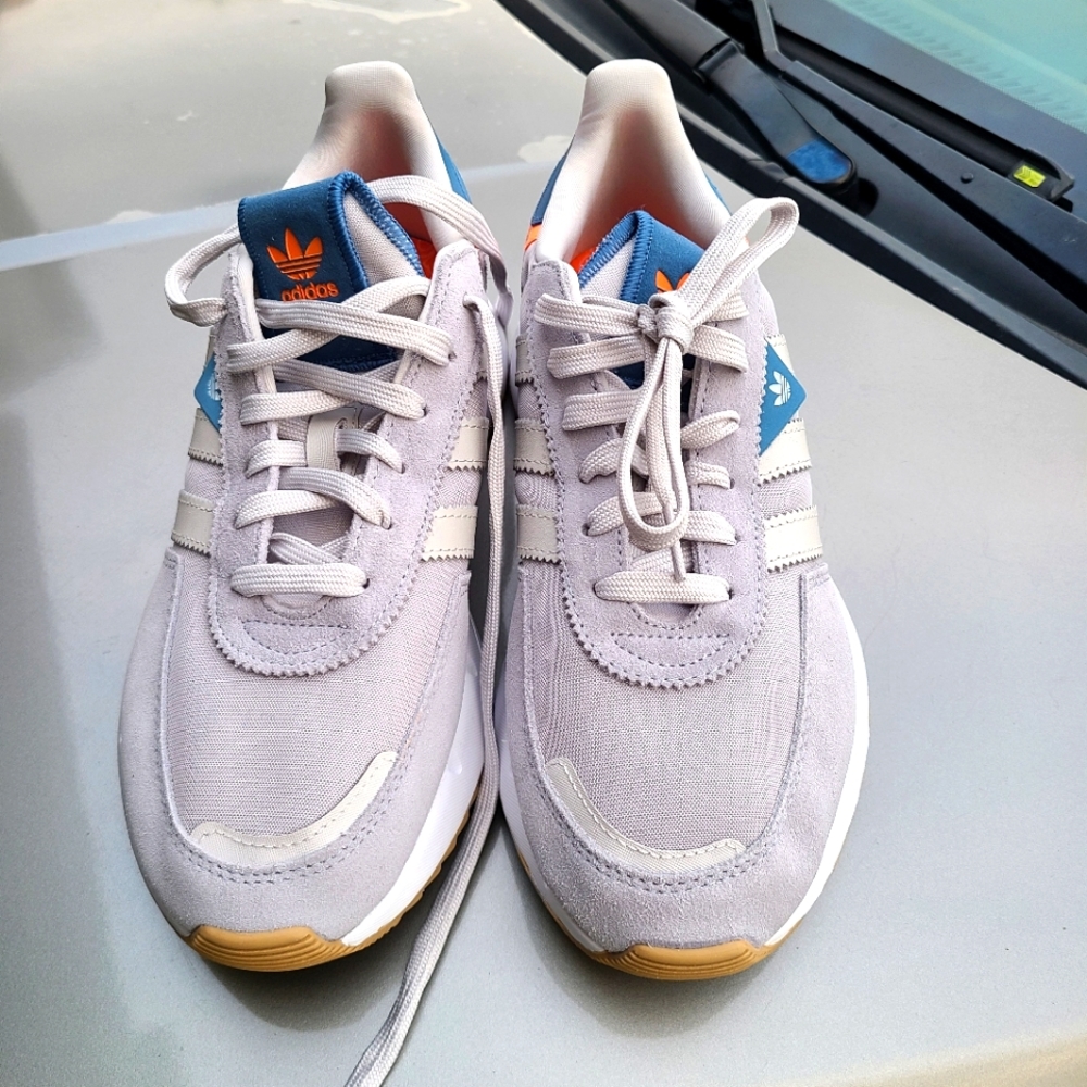 Adidas Womens Sneakers Shoes Gem